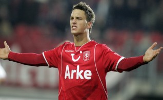 Арнаутович возмущен, v-bal.nl