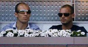 Роббен и Снейдер, Reuters