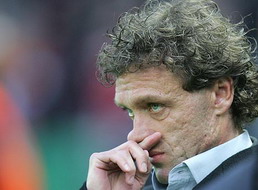 Томас Долль, bundesliga.de