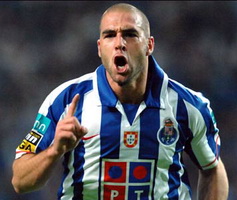 Лисандро Лопес