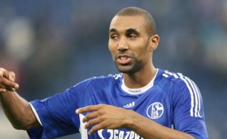 Орландо Энгелаар, v-bal.nl