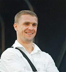 Сергей Ребров