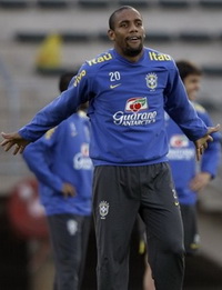 Муки выбора, АР