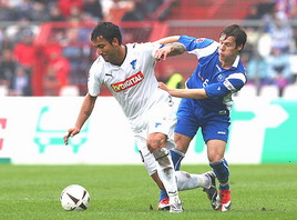 Стефано Челоцци (справа), bundesliga.de