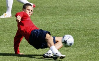 Афеллай осваивает нижний брэйк, v-bal.nl