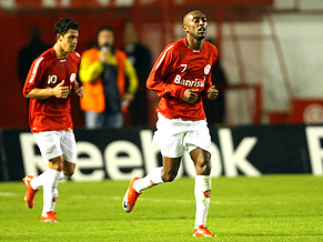 Луис Боланьос: три гола за десять минут, globo.com