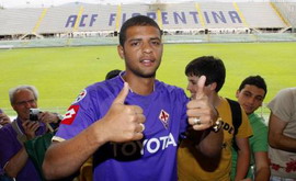 Фелипе Мело, AP