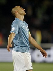 И в сборной покоя нет, AP