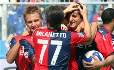 Довольные Грифоны из Генуи, АР