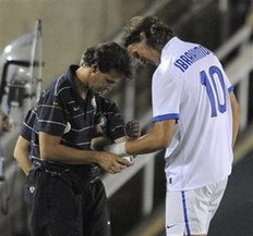 То самое повреждение руки, AP