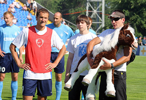 Так прощалась с Денисом Ковбой Самара, фото samara.kp.ru