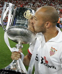 Эрнесто Шевантон, Reuters