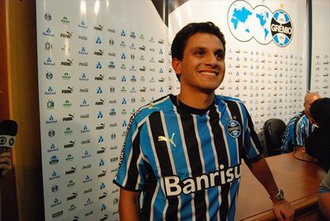 Фабио Сантос