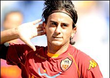 Альберто Аквилани