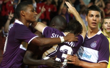 Только что Диабанг забил гол, который помог пройти Войводину, фото fk-austria.at