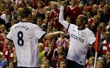 Вилланы празднуют успех, фото АР