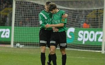 Олег Ящук, 7sur7.be