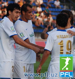 Ривалдо и ребята, www.pfl.uz