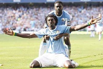 Туре и Адебайор, АР