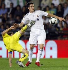 Так Гонсало останавливал Кака, АР