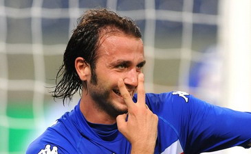 Герой Сампдории Паццини, АР