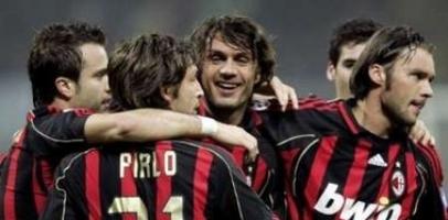 Царь в центре :) 