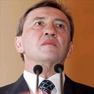 Дяде Лене клуб не нужен :)