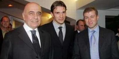 Шева в компании Галлиани и Абрамовича