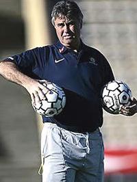 Гус Хиддинк