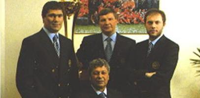 Александр Спиридон (слева)