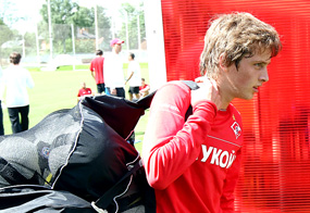 Жано - вчера носил мячи, сегодня устанавливает рекорды, фото championat.ru