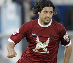 Алехандро Домингес