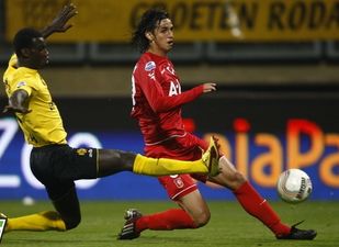 Руис открывает счет, fcupdate.nl