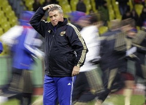 Гус Хиддинк, AP