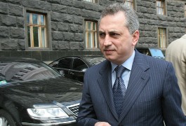 Борис Колесников