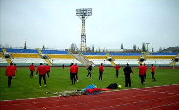 Матч состоится на стадионе Авангард, фото zarya-lugansk.com