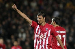 Маруан Шамах, AP