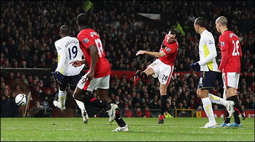 Один из голов Гибсона, фото ВВС