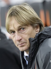 Адри Костер, АР