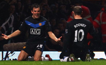 Снова Гибсон, снова Руни, фото Getty