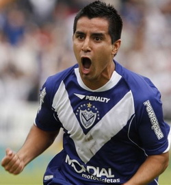 Макси Моралес из Велеса только что открыл счет, фото АР