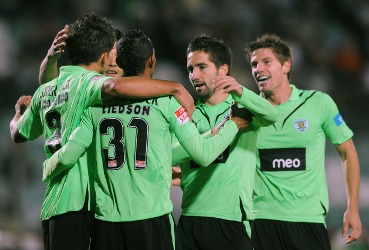 Львы справились с Сетубалом, Getty Images