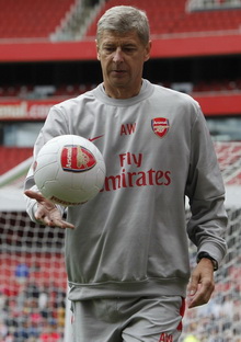 Арсен Венгер, Reuters