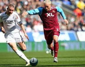 Дин Аштон, AFP