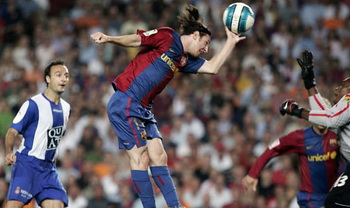 Зато рукой никто не забьет