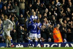 Бирмингем продолжает движение наверх, фото АР