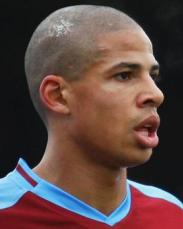 Кертис Дэвис, АР