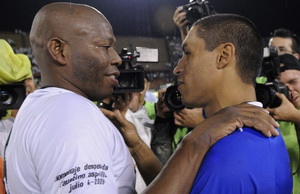 Фаустино Асприлья и Иван Кордоба, фото Reuters