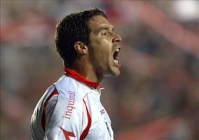 Андрес Скотти вернулся на родину, АР