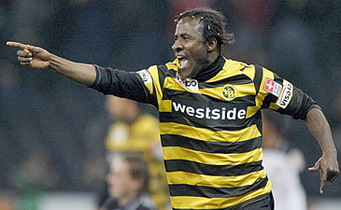 Думбиа  в ЦСКА не переходит?